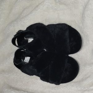 Koolaburra by UGG Fuzz-ee Flat Slide Sandals black / grey  1117190 Womens Sz 9